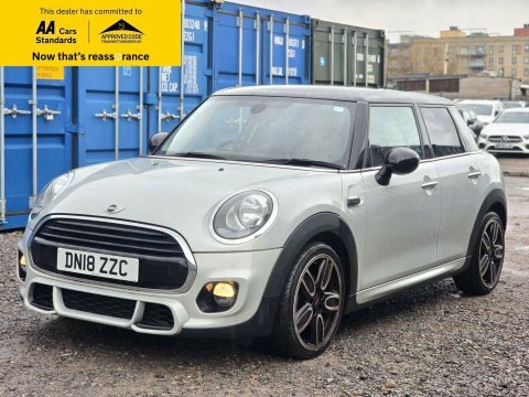 Mini Hatch 1.5 Cooper Hatchback DN18ZZC Silver #3
