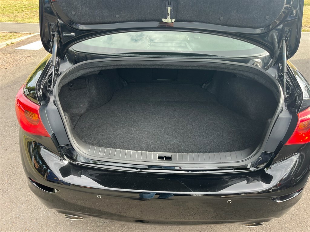 Infiniti Q50 Sport D Black #6