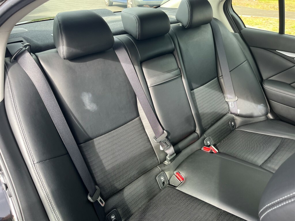 Infiniti Q50 Sport D White #7