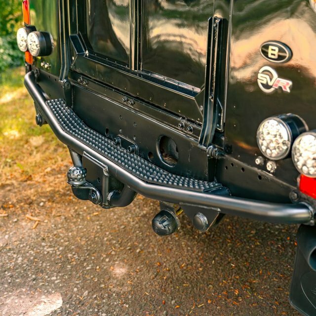 Land Rover Defender 110 110 County Station Wagon Silver #30