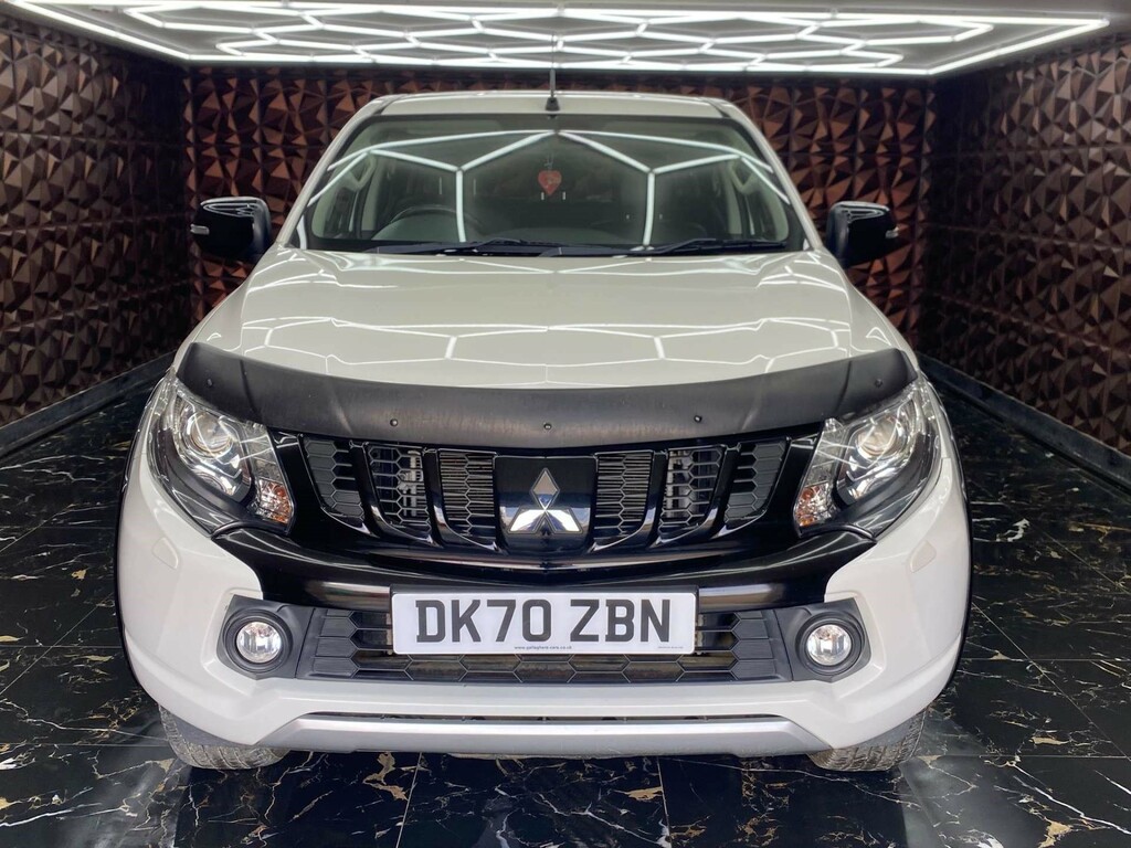 Mitsubishi L200 Challenger Di-d 4Wd DK70ZBN White #2