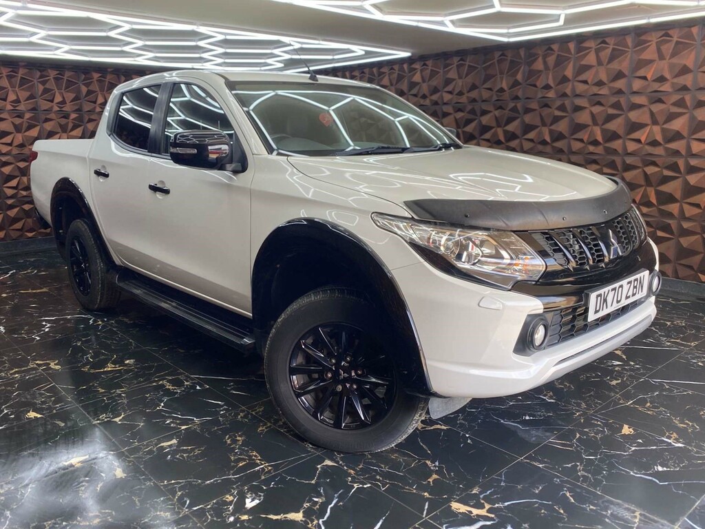 Mitsubishi L200 Challenger Di-d 4Wd White