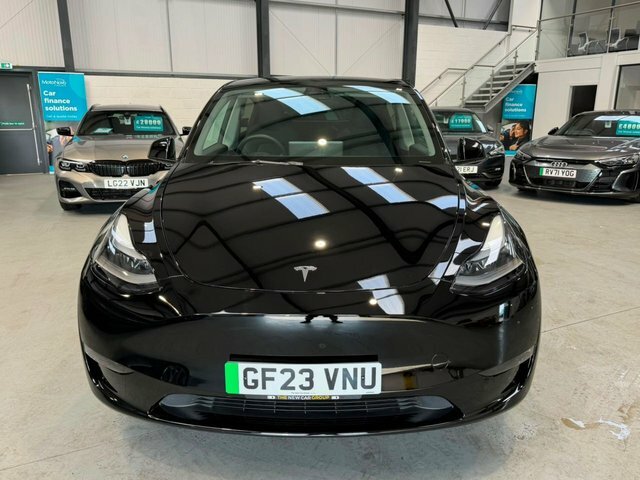 Tesla Model Y 2023 Dual Motor Long Range Suv Black #4