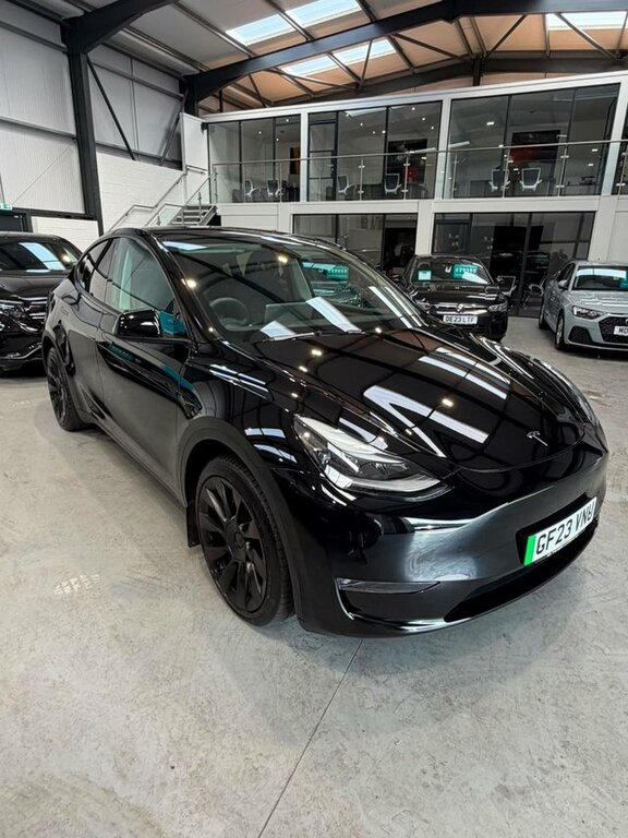 Tesla Model Y 2023 Dual Motor Long Range Suv Black #2
