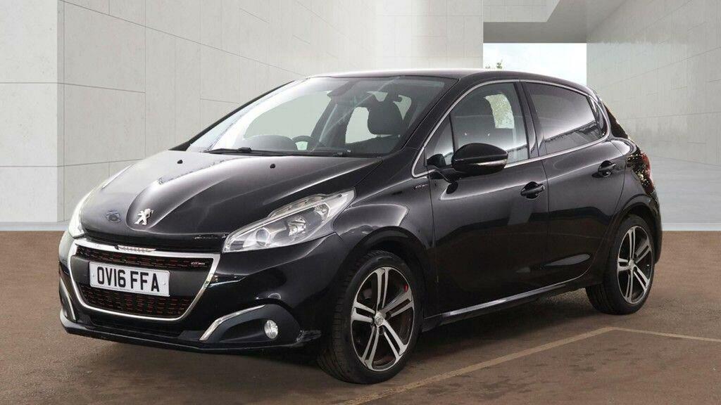 Peugeot 208 1.2 Puretech Gt Line Euro 6 Ss Black #2