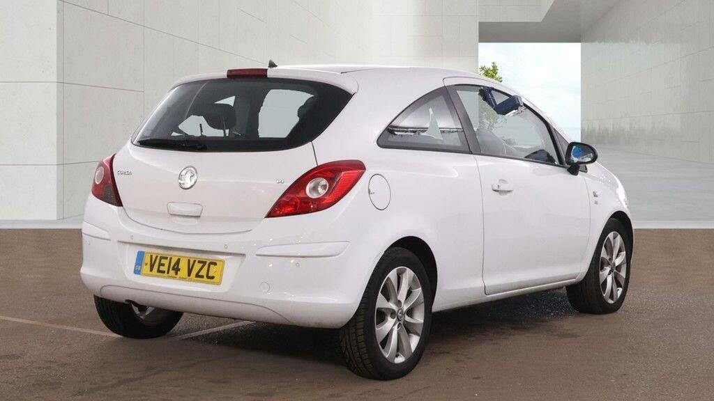 Vauxhall Corsa 1.4 16V Excite Euro 5 Ac White #4