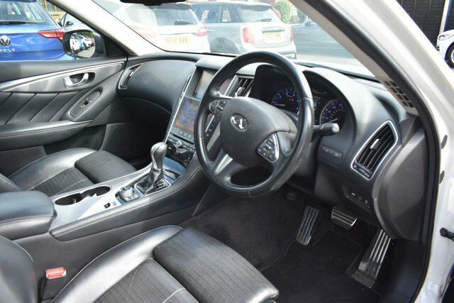 Infiniti Q50 2.2D Executive Euro 6 Ss Black #9