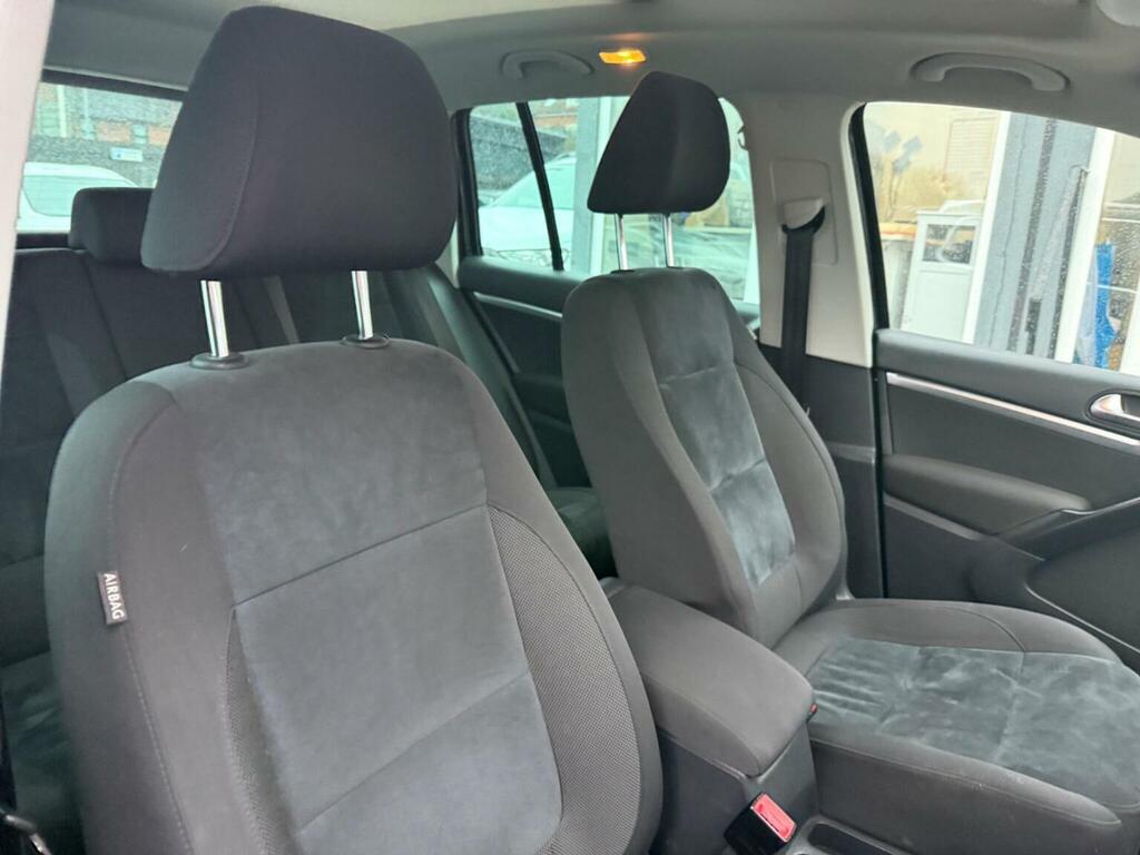 Volkswagen Tiguan 2.0L Match Tdi Bluemotion Technology 139 Bhp Black #10