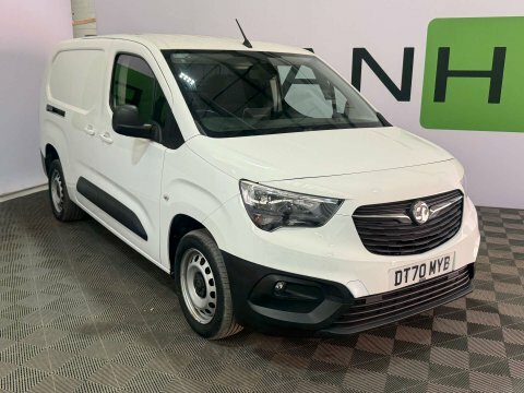 Vauxhall Combo 2021 70 1.5 White