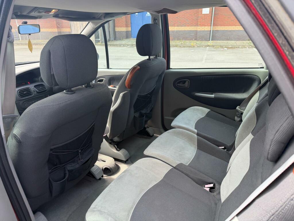Renault Scenic 1.6 16V Expression Silver #11