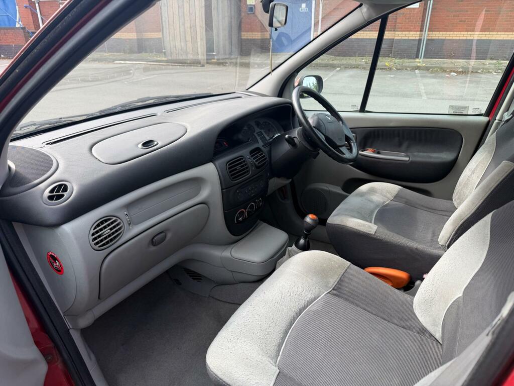 Renault Scenic 1.6 16V Expression Silver #15