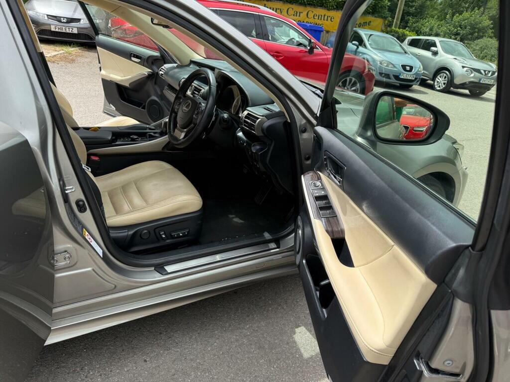 Lexus IS 300 2.5 F Sport E-cvt Euro 5 Ss Black #24