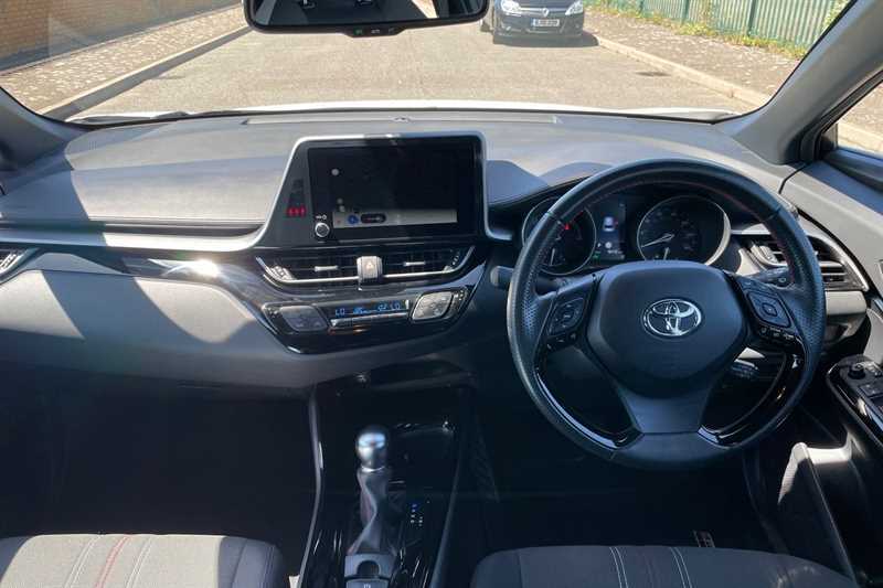 Toyota C-Hr 2.0 Vvt-h Gr Sport Suv Hybrid Cvt Euro AU73UOL White #2