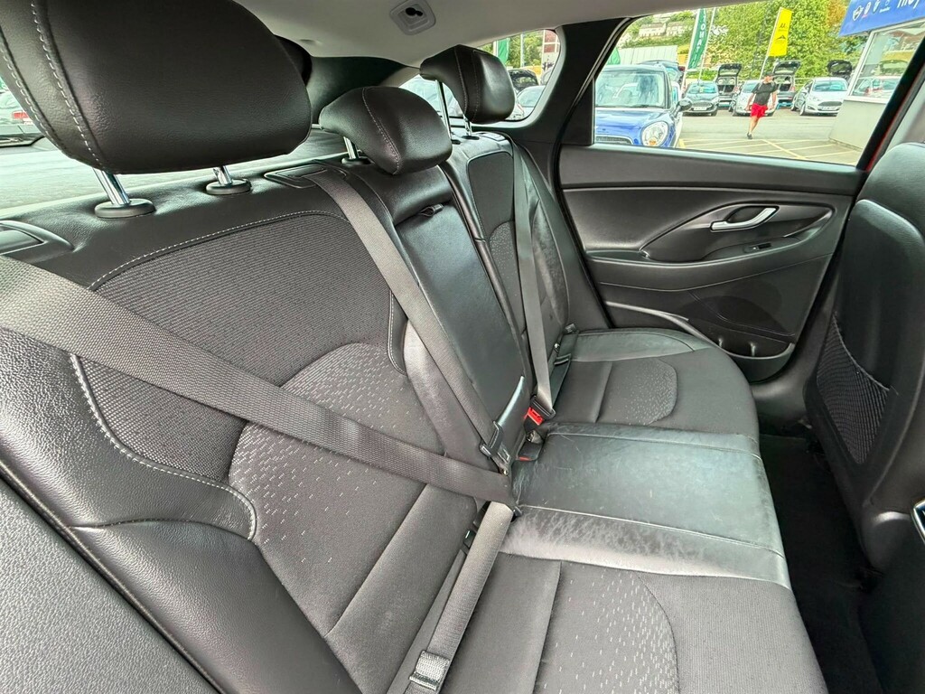 Hyundai I30 1.4 T-gdi 140Ps Se Nav Dct Brown #21