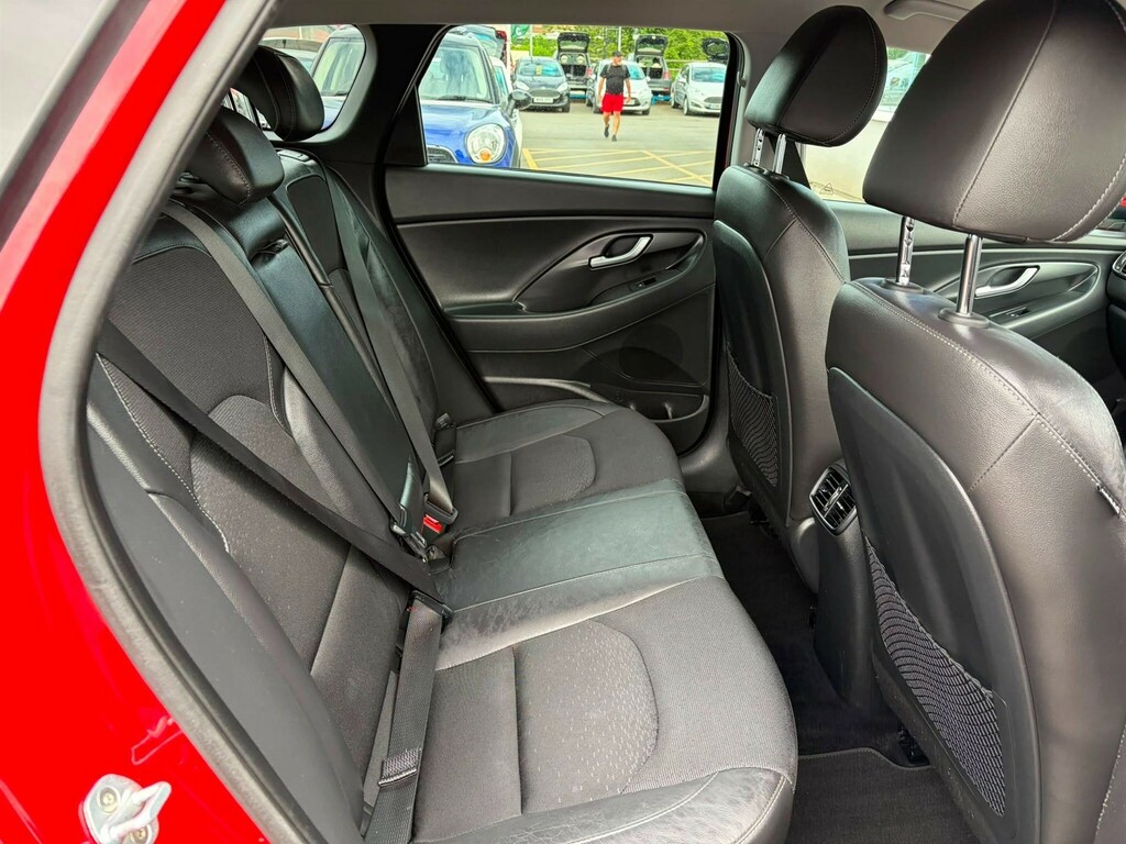 Hyundai I30 1.4 T-gdi 140Ps Se Nav Dct Brown #20