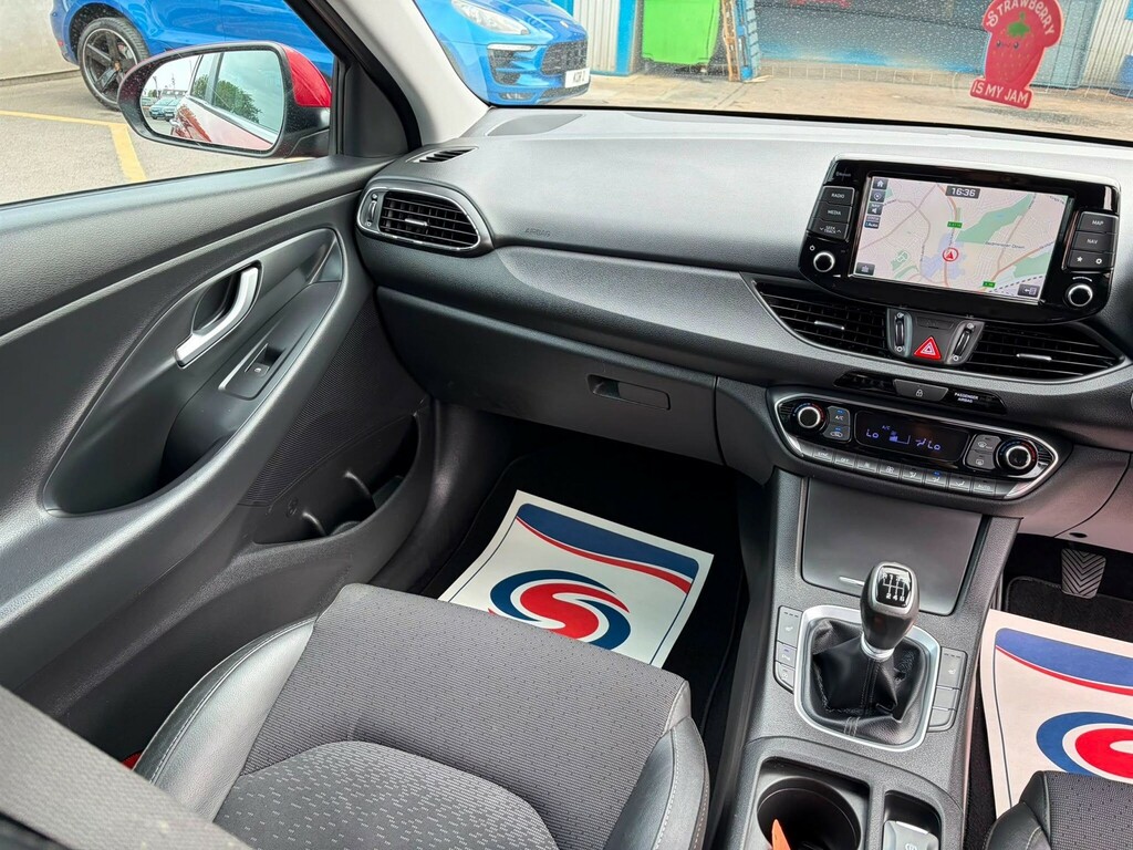 Hyundai I30 1.4 T-gdi 140Ps Se Nav Dct Brown #12