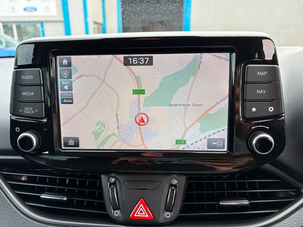 Hyundai I30 1.4 T-gdi 140Ps Se Nav Dct Brown #30