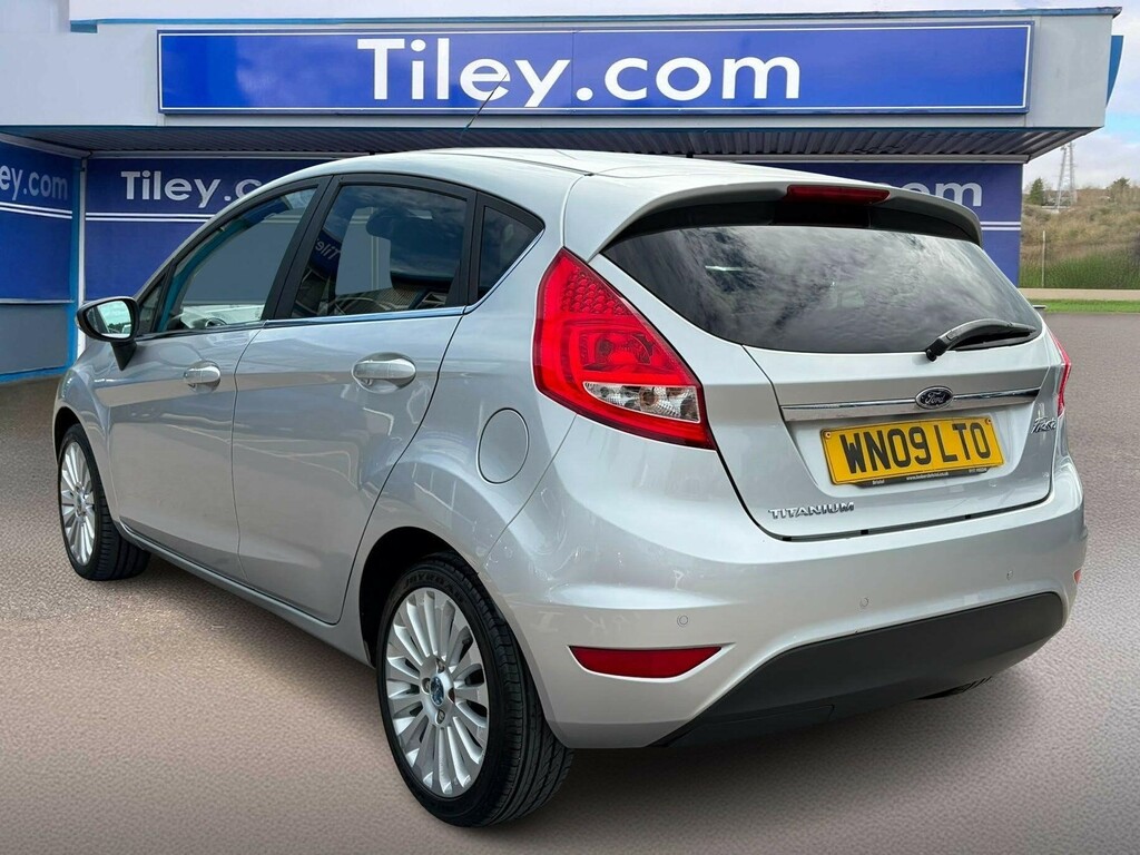 Ford Fiesta 1.4 Titanium  #6