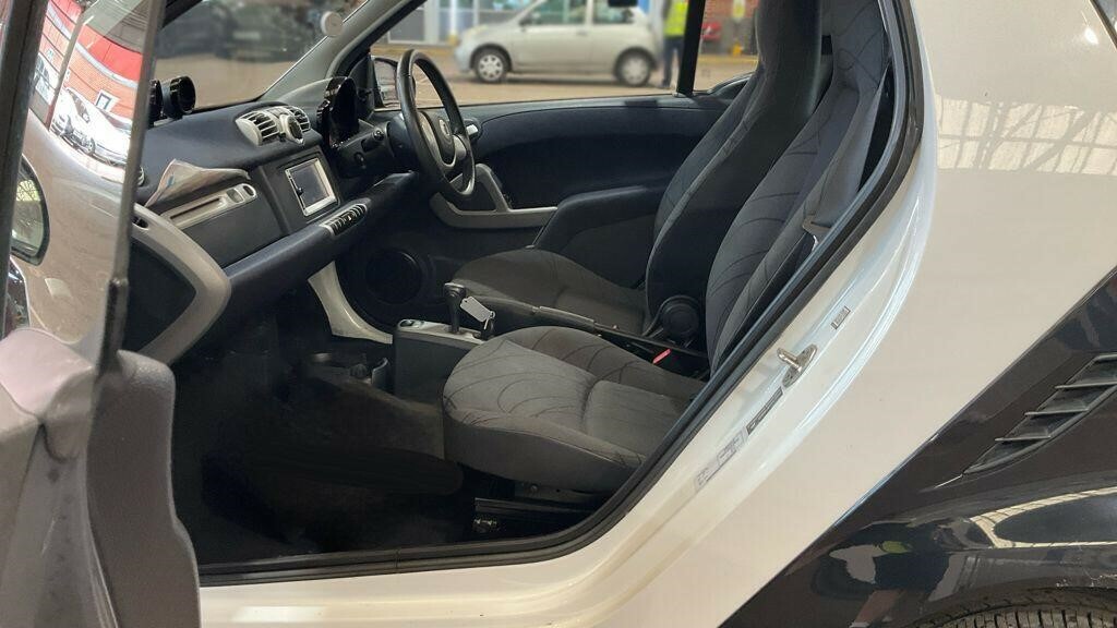 Smart Fortwo 0.0 Drive 75 Bhp 22Kw Onboard Charger White #11