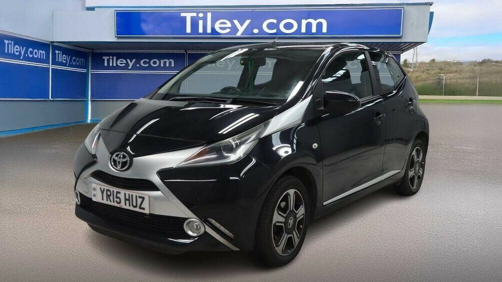 Toyota Aygo 1.0 Vvt-i X-clusiv Euro 5 Euro 5 Black #2