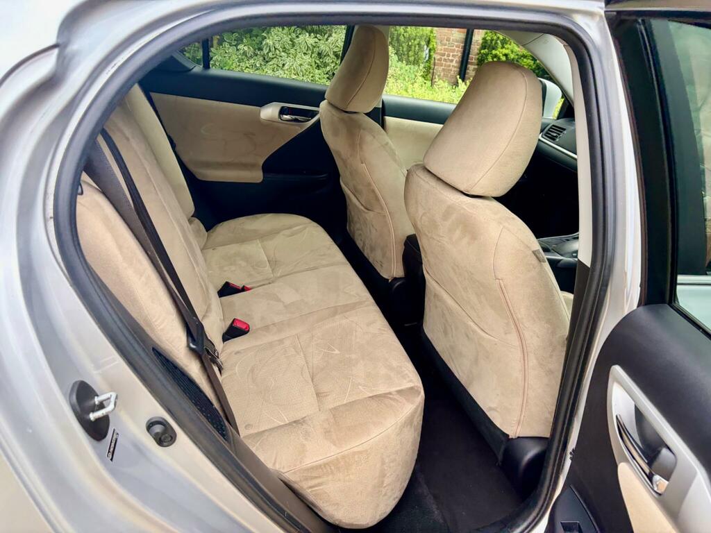 Lexus CT 1.8 200H Se-i Cwvehiclemarketing Grey #39