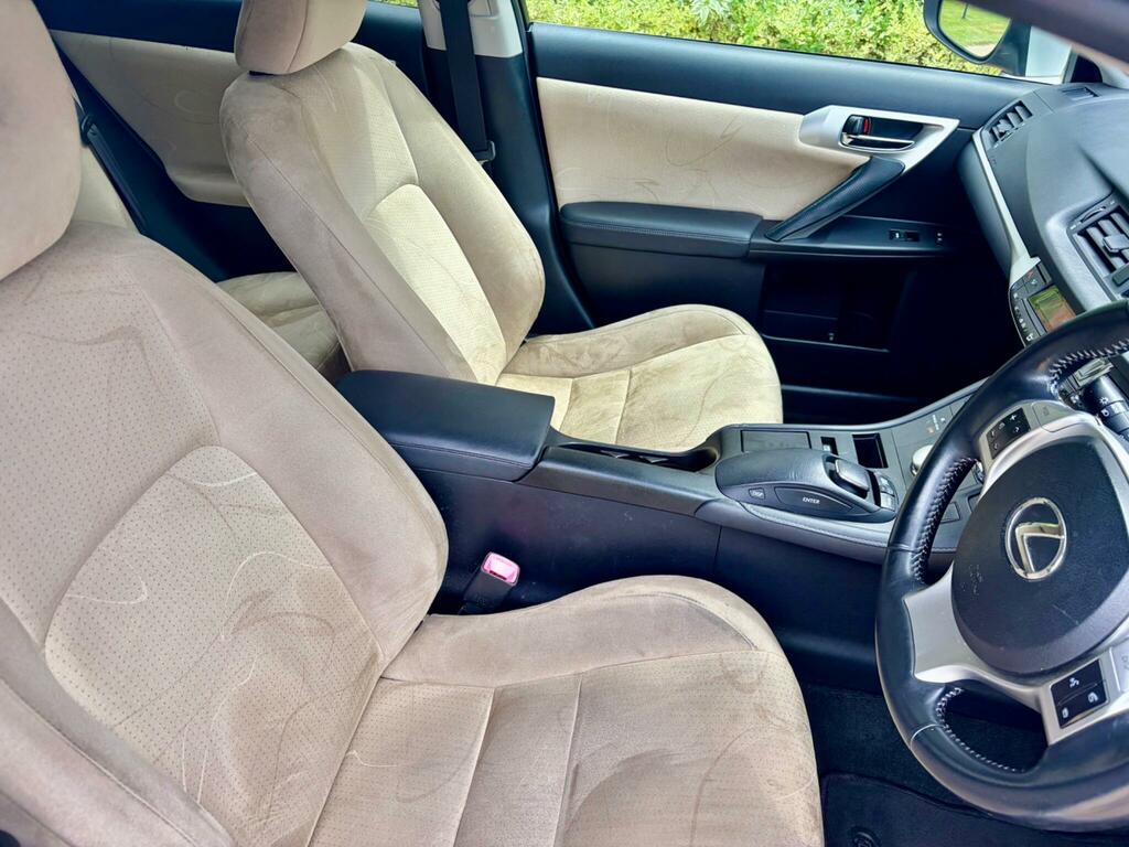 Lexus CT 1.8 200H Se-i Cwvehiclemarketing Grey #50