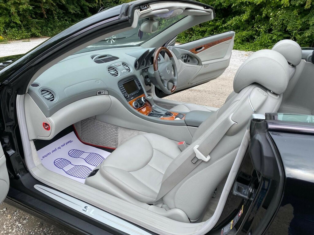 Mercedes-Benz SL Class 2005 3.7 Sl350 Convertible 2 Silver #19