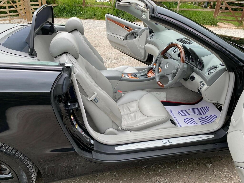 Mercedes-Benz SL Class 2005 3.7 Sl350 Convertible 2 Silver #18