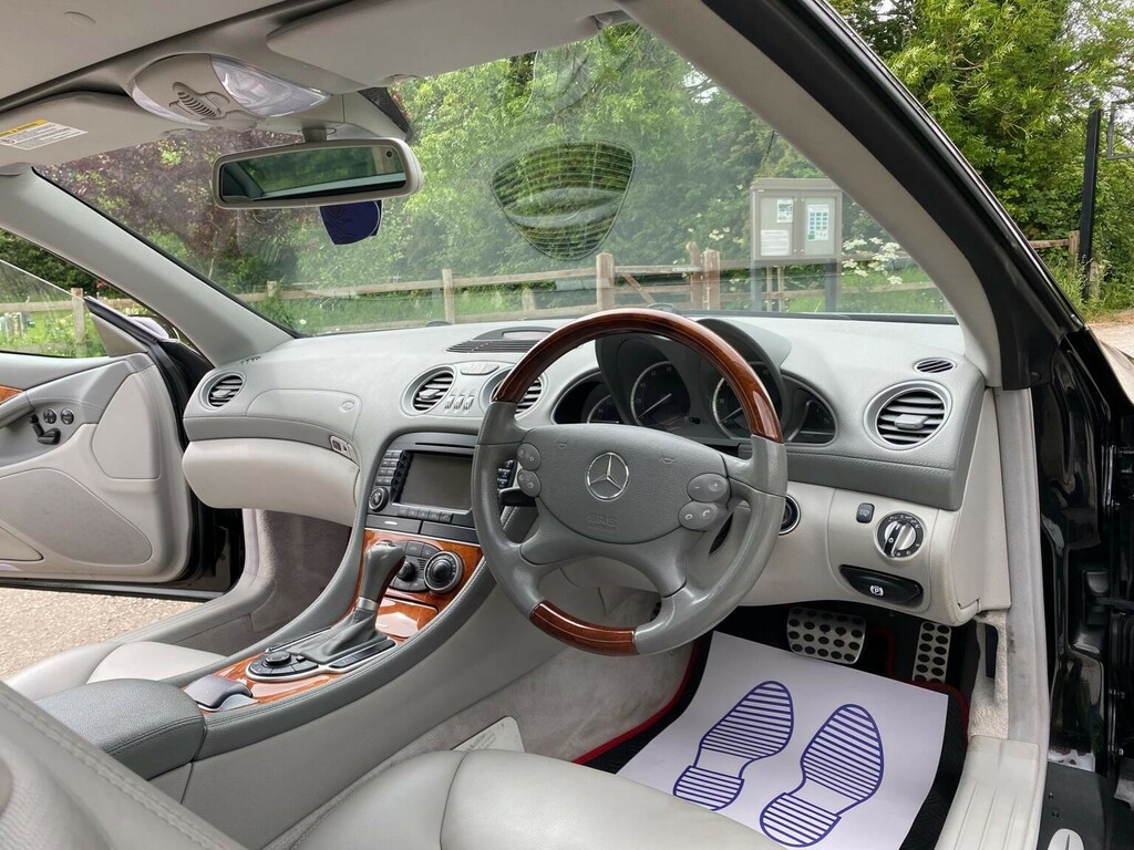Mercedes-Benz SL Class 2005 3.7 Sl350 Convertible 2 Silver #15