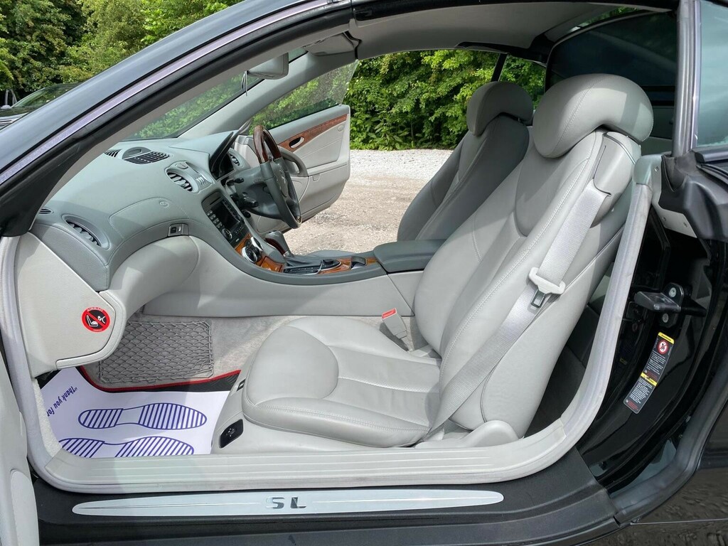 Mercedes-Benz SL Class 2005 3.7 Sl350 Convertible 2 Silver #20
