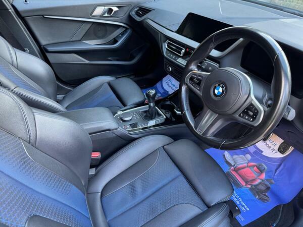 BMW 1 Series 1.5 118I M Sport Lcp Euro 6 Ss MJ22CGE Black #4