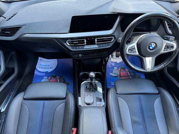 BMW 1 Series 1.5 118I M Sport Lcp Euro 6 Ss MJ22CGE Black #2