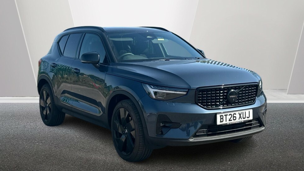 Volvo XC40 Black Edition Ultra, B4 Mild Hybrid, Pan R Blue