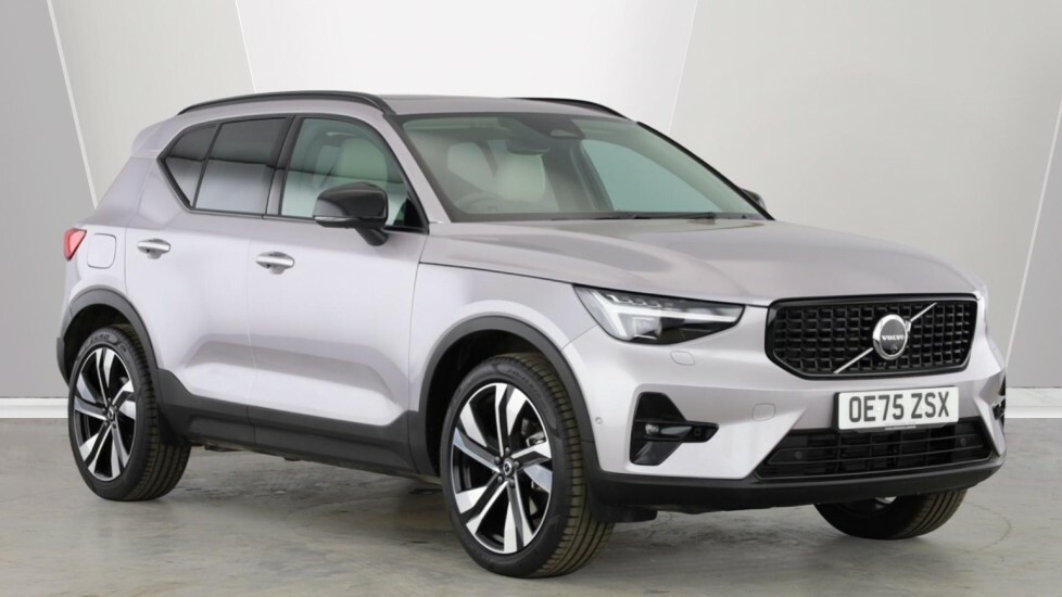 Volvo XC40 Ultra, B4 Mild Hybrid, Dark Blond Leathe Silver