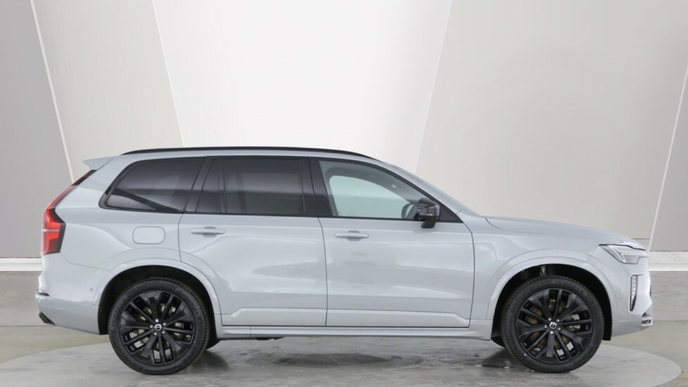 Volvo XC90 Black Edition Plus, T8 Awd Plug-in Hybrid, Electri Grey #2