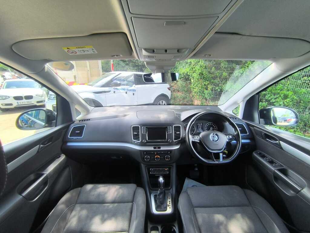 Volkswagen Sharan 2.0 Tdi Scr 150 White #13