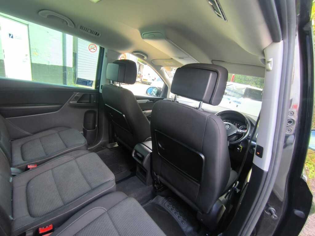 Volkswagen Sharan 2.0 Tdi Scr 150 White #11