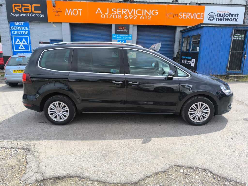 Volkswagen Sharan 2.0 201968 Tdi Se Nav Dsg 7 Sea Black #4