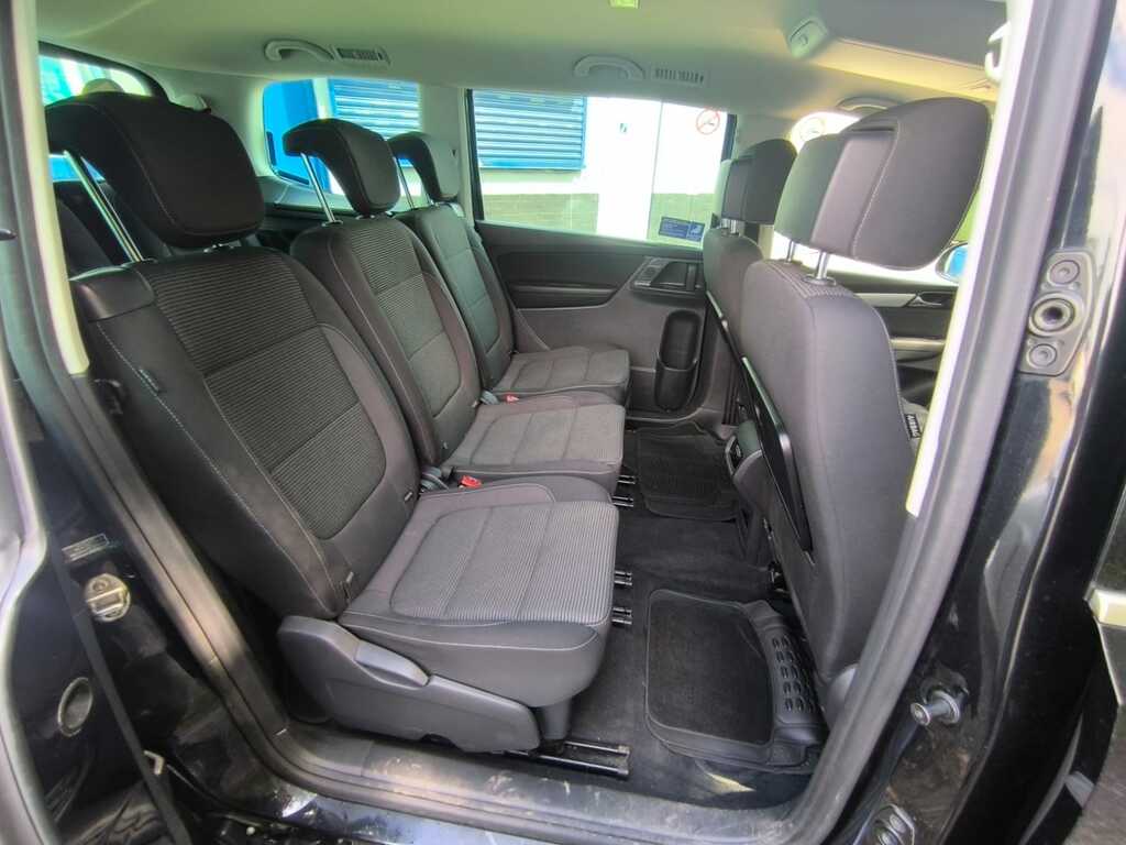 Volkswagen Sharan 2.0 Tdi Scr 150 White #10