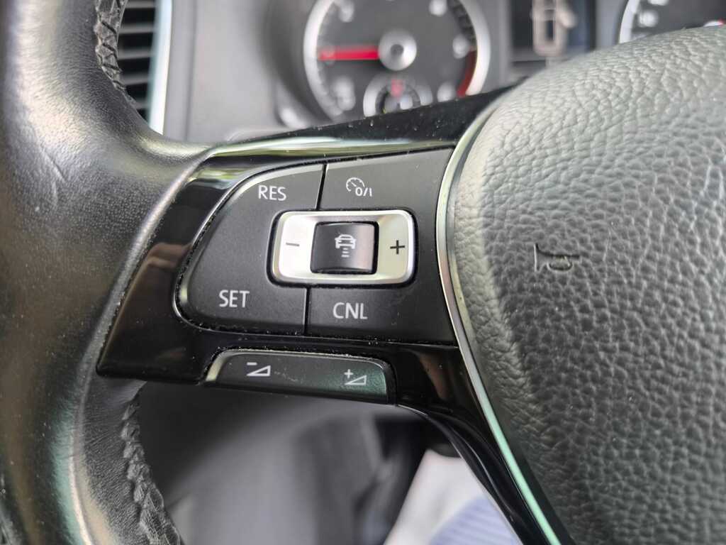 Volkswagen Sharan 2.0 Tdi Scr 150 White #22