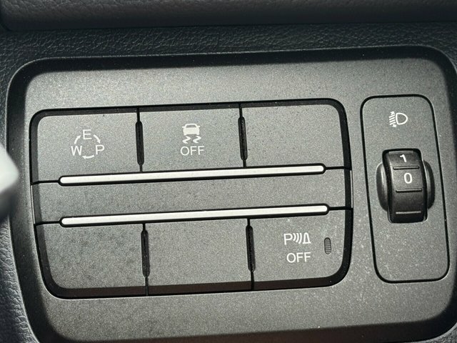 SsangYong Tivoli 1.6 Ex 126 Bhp Silver #22