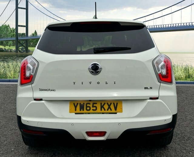 SsangYong Tivoli 1.6 E-xgi Elx Suv Euro 6 128 Ps White #4