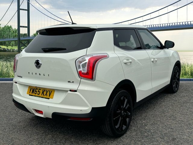 SsangYong Tivoli 1.6 E-xgi Elx Suv Euro 6 128 Ps White #3