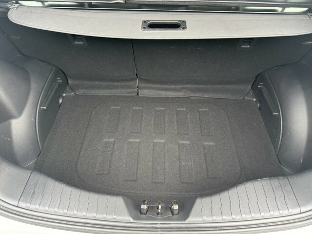 SsangYong Tivoli 1.6 Ex 126 Bhp Silver #13