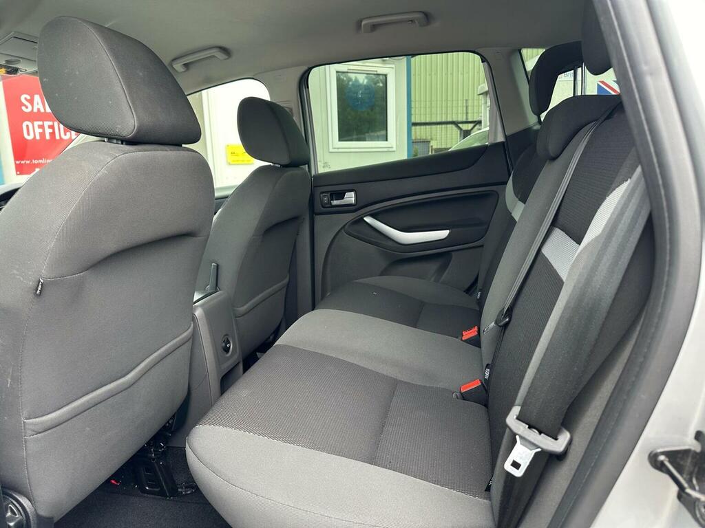 Ford Kuga 2.0 Tdci Zetec 2Wd Euro 5 Silver #15