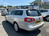 Volkswagen Passat 2.0 Tdi R-line Euro 5 White #32
