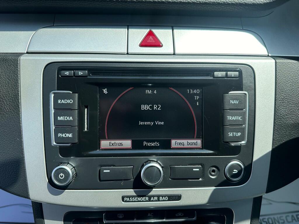 Volkswagen Passat 2.0 Tdi R-line Euro 5 White #24