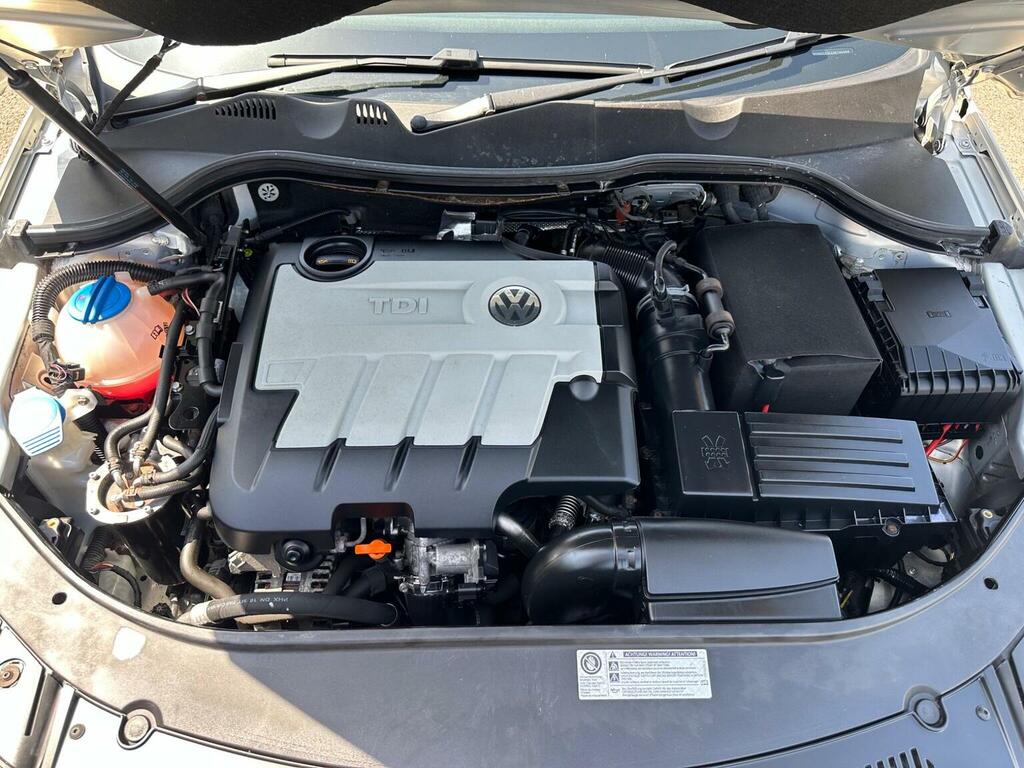 Volkswagen Passat 2.0 Tdi R-line Euro 5 White #21