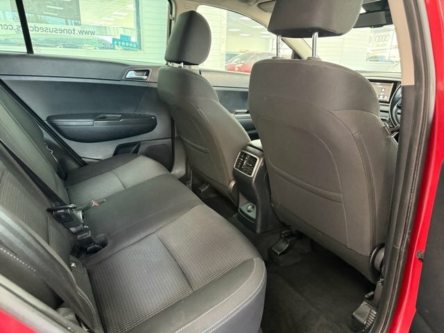 Kia Sportage Suv YK19FOM Red #4
