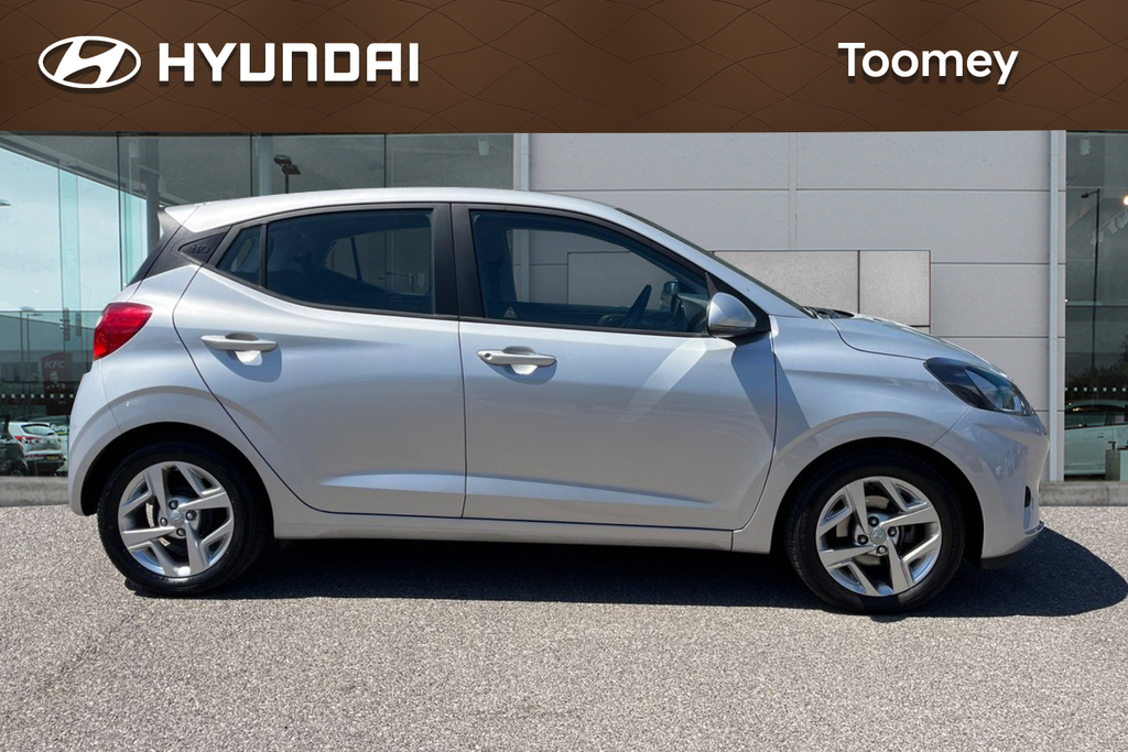 Hyundai I10 1.2 Se Connect Hatchback Euro 6 Silver #4